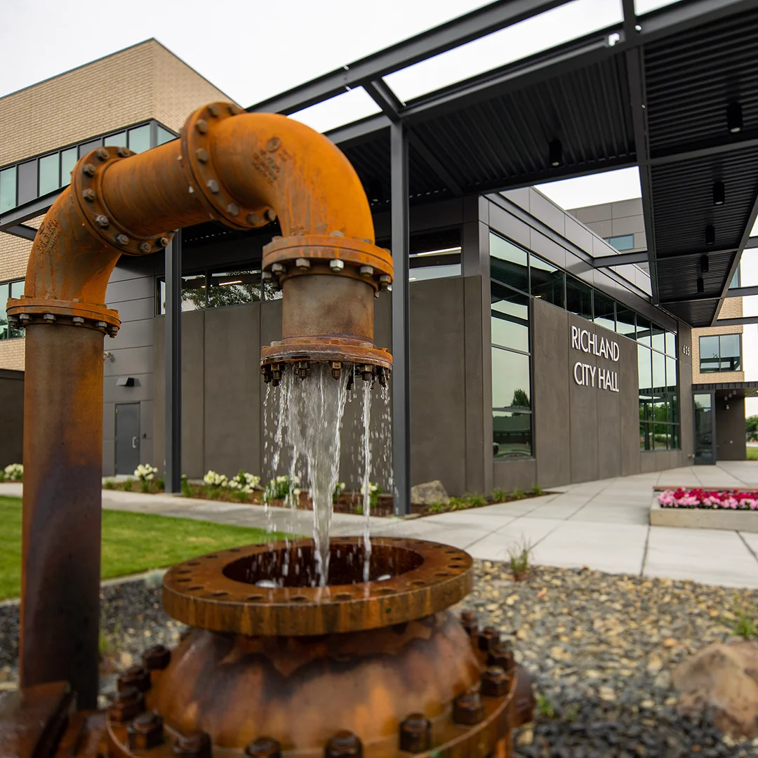 Richland City Hall Pipe