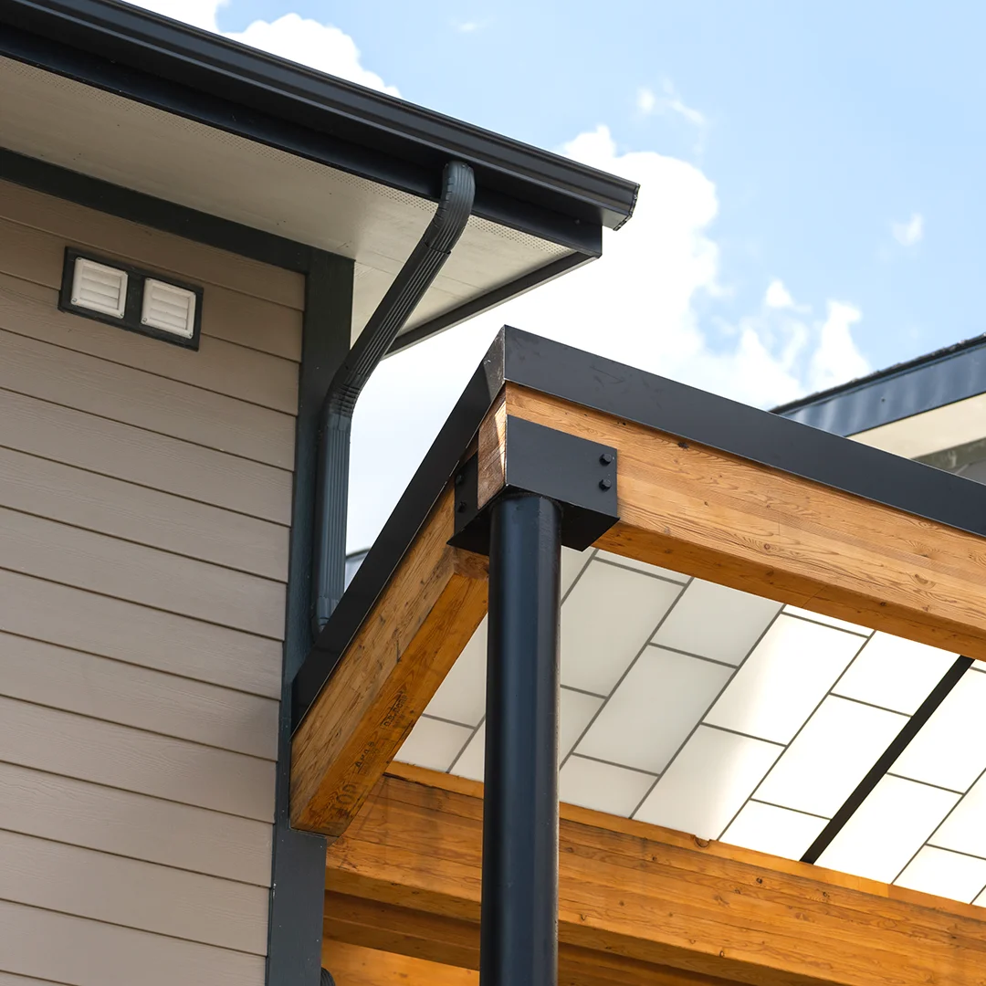 11th Street Apartments Detail