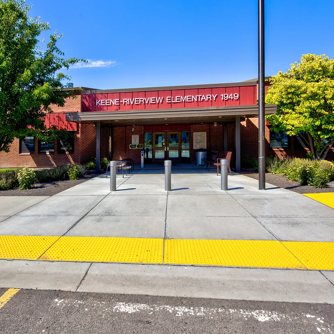 Keene-Riverview Elementary Entry