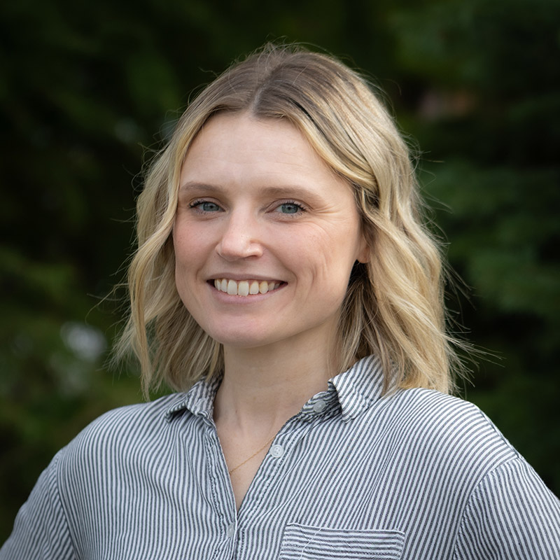 Meghan Headshot